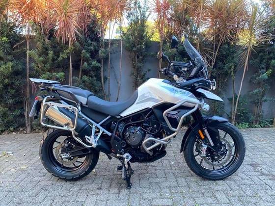 TRIUMPH TIGER 900 GT PRO TRIUMPH TIGER 900 GT PRO